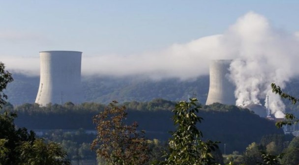 Франција ја поедноставува процедурата за изградба на нуклеарни реактори