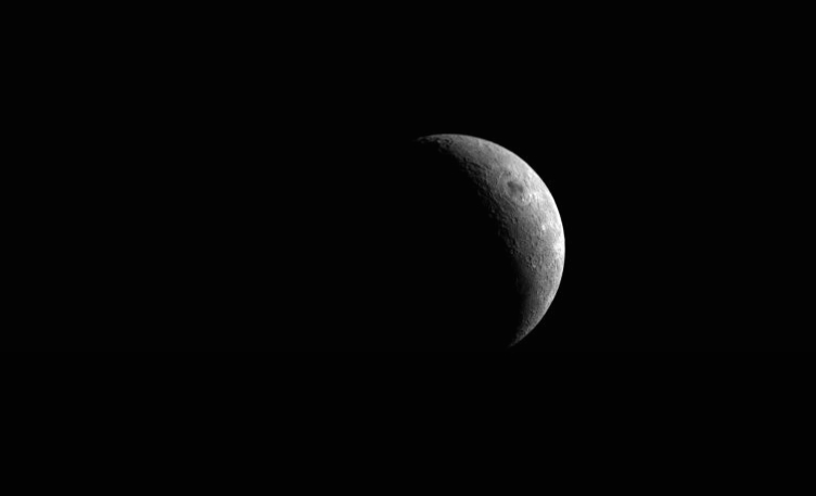 НАСА објави нови снимки од Месечината