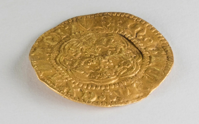 Во Канада пронајдена англиска монета искована 70 години пред откривањето на Америка