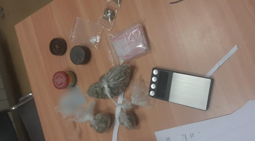 Претрес во Прилеп, пронајдена дрога