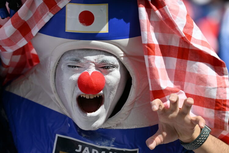 ФОТО: Интересни костими на јапонските навивачи во Катар