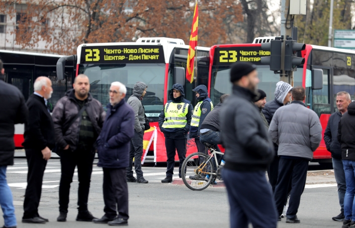 Година на хаос во јавниот превоз во Скопје