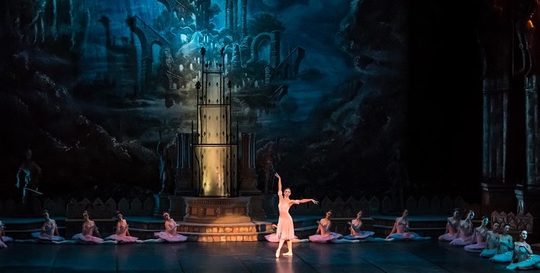 Балетска претстава „Рајмонда“, по повод Светскиот ден на балетот