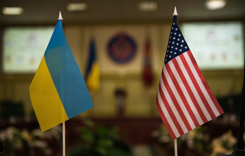 Анкета: Мнозинството Американци се против испраќање на дополнителна помош за Украина