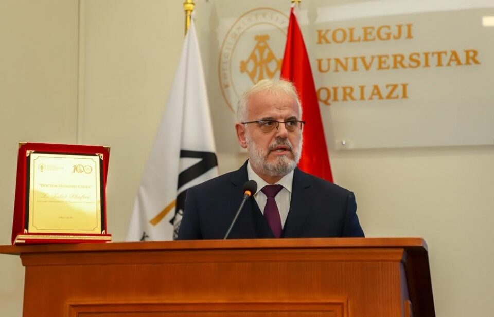 Џафери добитник на титулата „Doctor Honoris Causa“ во Тирана