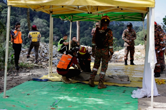 Најмалку осум кампери загинаа во свлечиште во Малезија