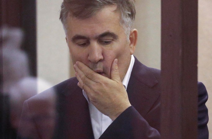 Според медицински извештај, поранешниот грузиски претседател Саакашвили бил затруен во затвор и е во тешка здравствена состојба