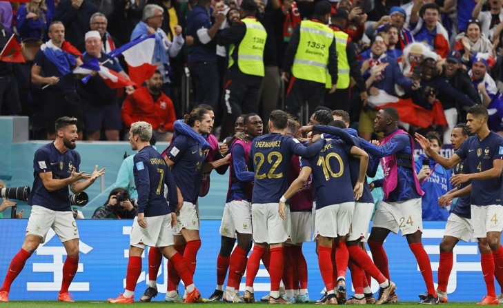 Франција ја победи Англија во четвртфиналето, Кејн промаши пенал