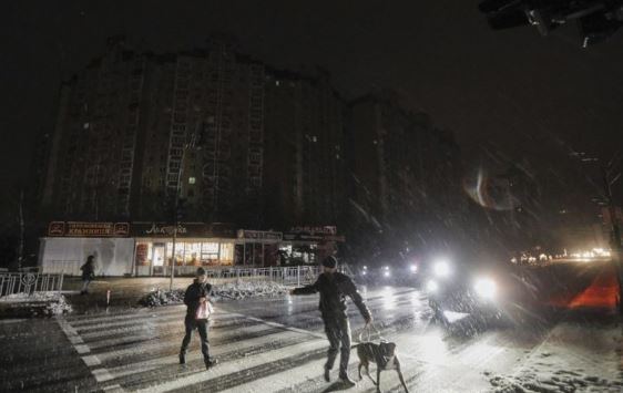 Кличко: Обновено греење во замрзнатиот Киев