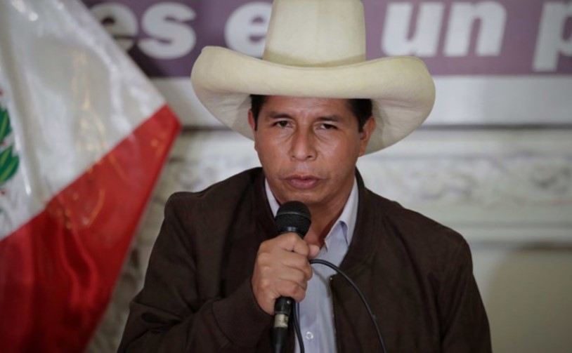 Подготвувал државен удар: Уапсен разрешениот претседател на Перу