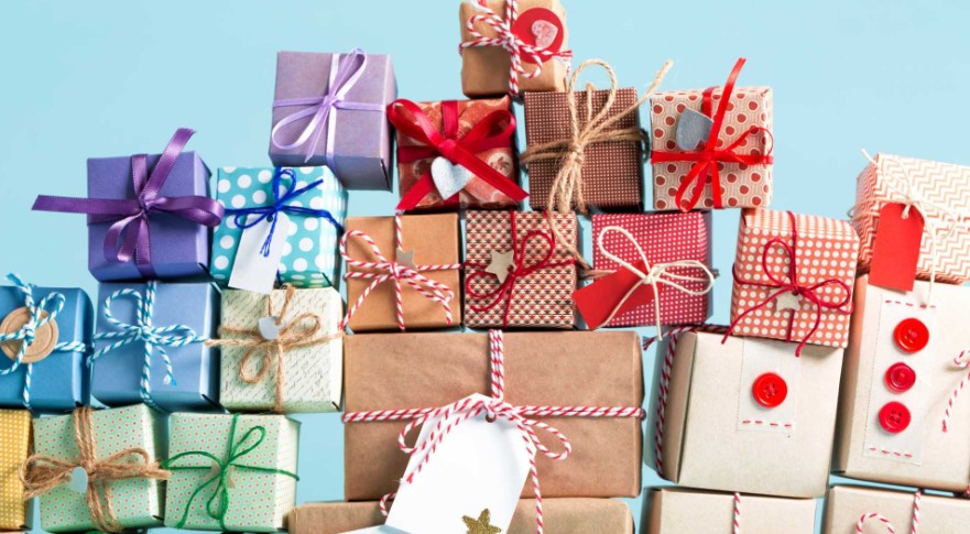 Сезона на подароци: ОВИЕ РАБОТИ не е убаво да ги подарувате за Нова година, еве какво значење имаат