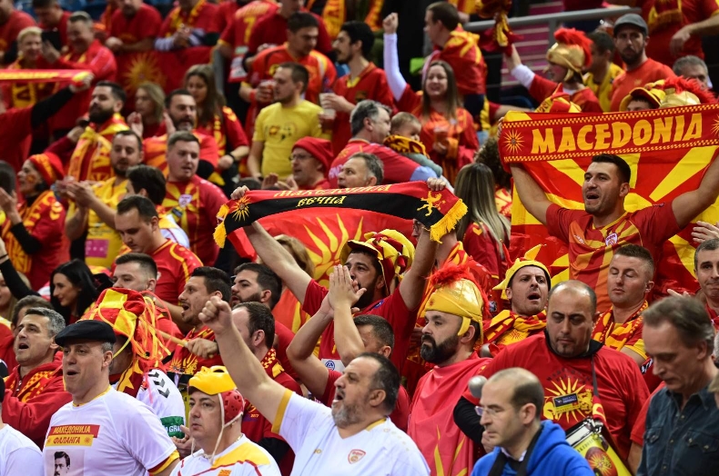 Распродаден македонскиот навивачки сектор за натпреварот против Украина во Прага