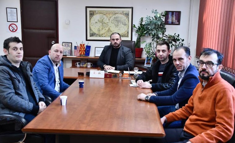 Градоначалникот Ѓорѓиевски на средба со Македонци од Албанија