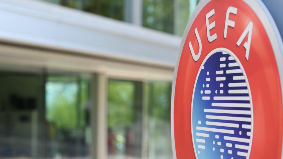 УЕФА може да ја отстрани Осасуна од Конференциската лига поради местење натпревари во сезоната 2013/14