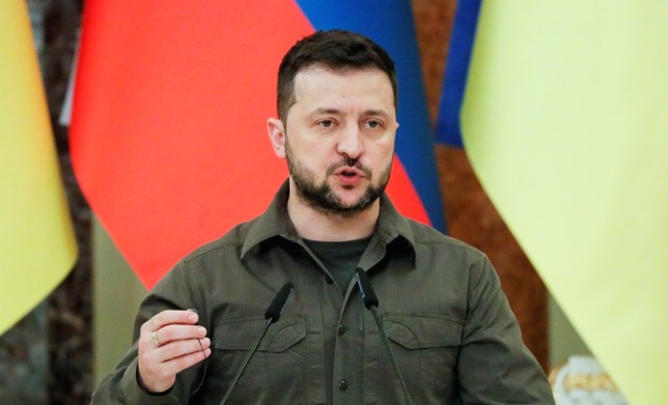 Зеленски ги повика сојузниците да ја забрзаат поддршката за Украина