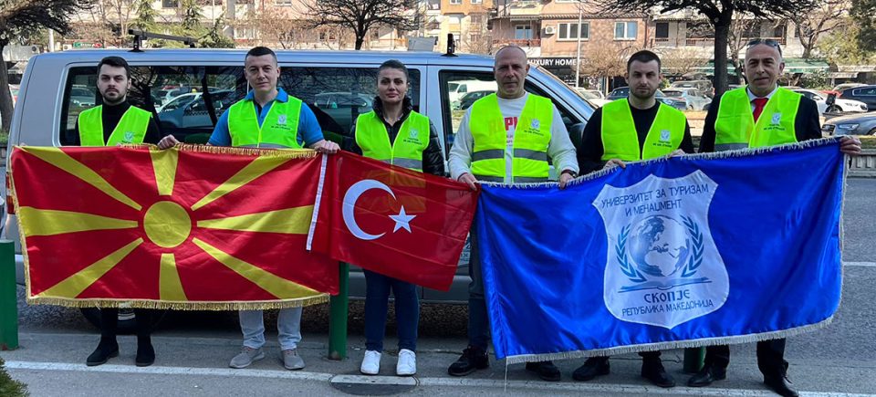 Хуманитарниот конвој на УТМС пристигна во Турција!