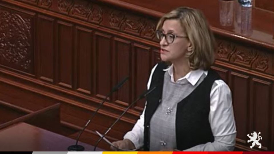 Поцкова: Ковачевски ги разрешува замениците министри со цел да ги задоволи апетитите на Алијанса за Албанците