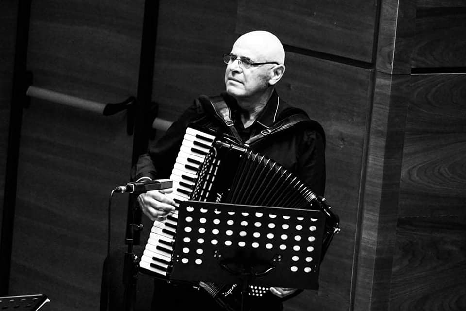 ТАЖНА ВЕСТ: Почина врвниот инструменталист Милан Завков