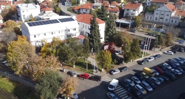 Општина Кочани ќе инвестира близу 12 милиони денари за фотоволтаични системи на три јавни објекти