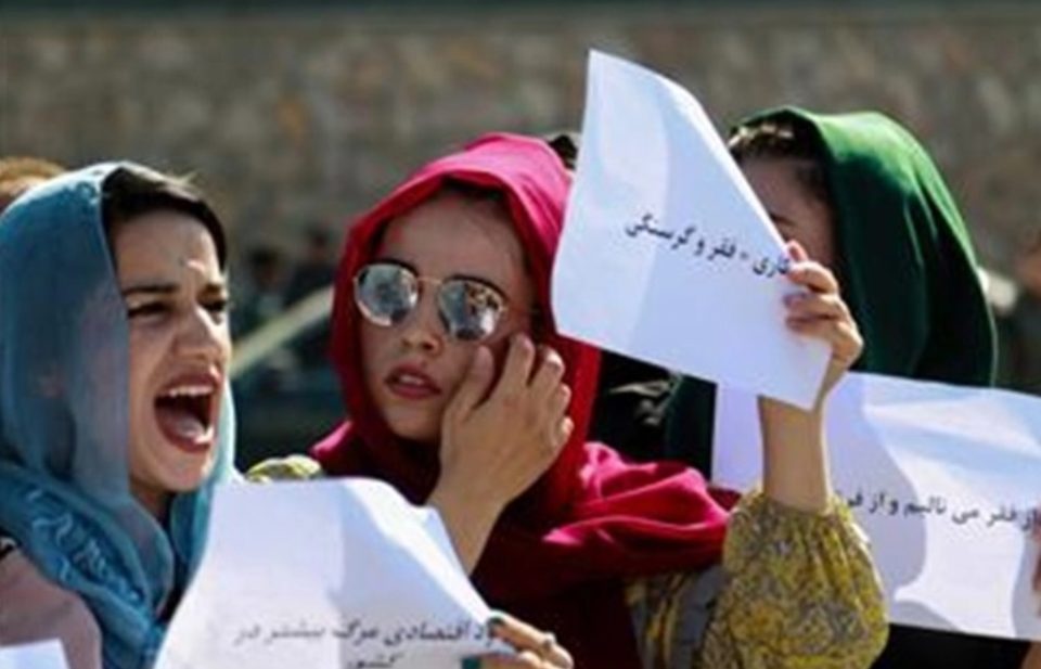 ОН: Помошта за Авганистан доведена во прашање поради загрозување за правата на жените