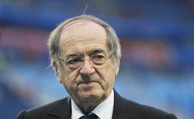 Првиот човек на францускиот фудбал си поднесе оставка