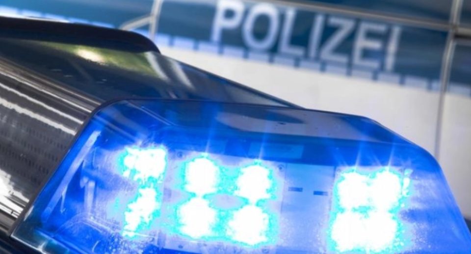 Седуммина загинати и осум ранети во вооружен напад во црква во Хамбург