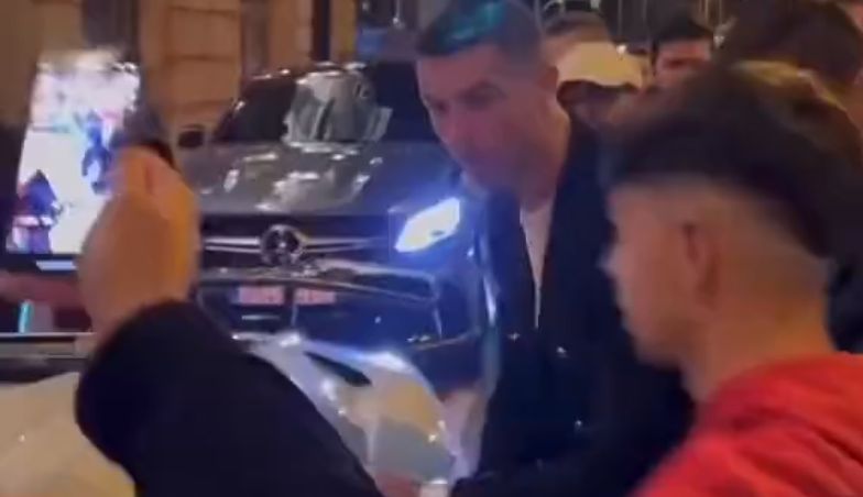 „Кралевите“ во транс, Кристијано Роналдо се појави во Мадрид (ВИДЕО)