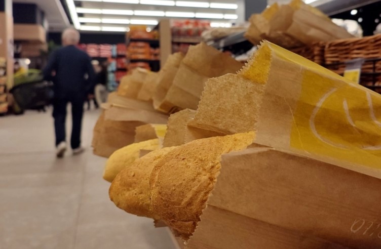 ДПИ: Поголем број од трговците ги почитуваат одлуките на Владата, леб се продава од 28 до 33 денари