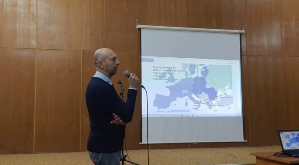 Брза железничка линија меѓу Бугарија и Македонија – предлог на кандидатот за бугарски пратеник Андреј Варбчев