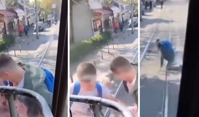 Страшен тренд во Белград: Деца висат на трамвај во движење и се фрлаат од него заради лајкови на интернет (ВИДЕО)
