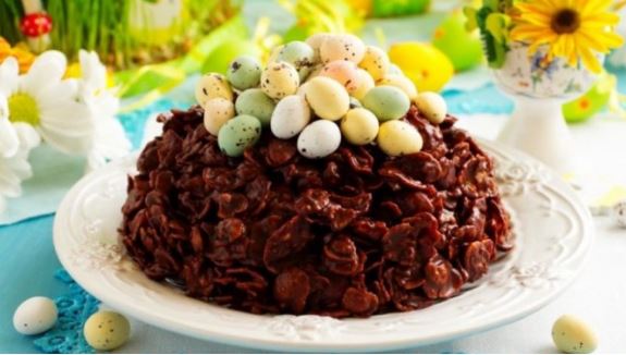 Гнездо ТОРТА! Велигденски десерт- без печење и готов за 15 минути! (РЕЦЕПТ)