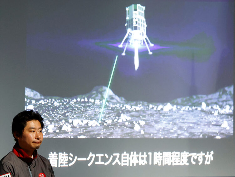 „Испејс“ не успеа да го спушти своето прво вселенско летало на Месечината