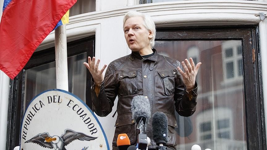 Како ЦИА го шпионирала Асанж: Американците биле чекор пред основачот на Викиликс