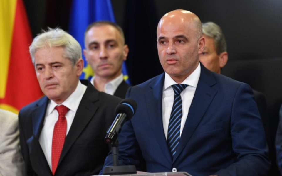 ВМРО-ДПМНЕ: Ковачевски да одбере – Ахмети и ДУИ или Македонија