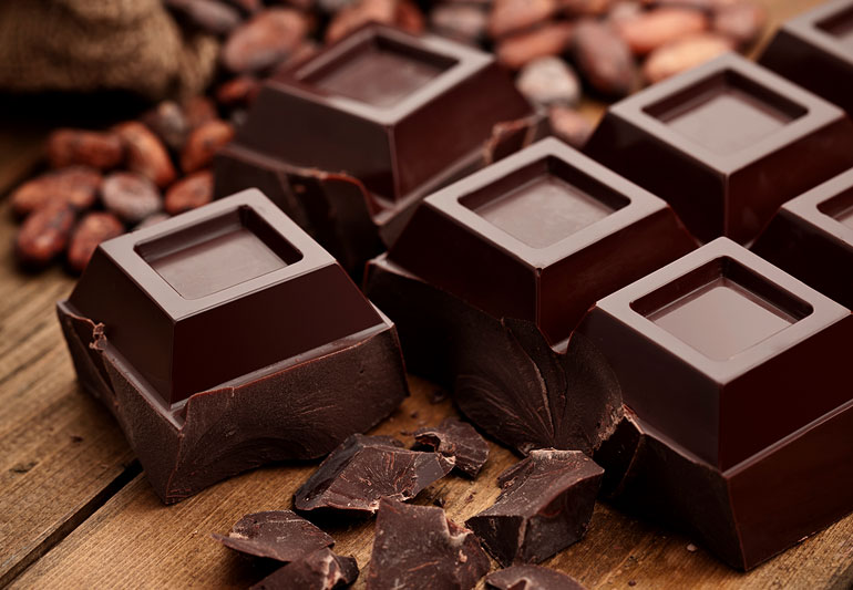 Темното чоколадо помага за побрз метаболизам