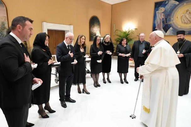 Џафери на Аудиенцијата кај Папата Франциск: Нашите две земји имаат нераскинливи историски врски преку важните личности од заедничкото минато