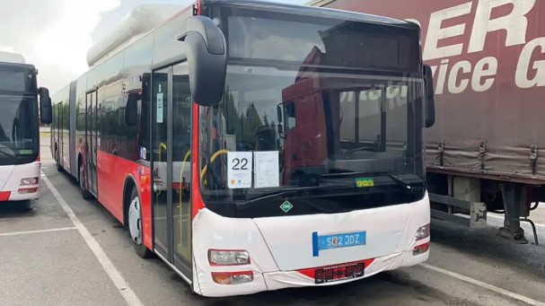 Приватните превозници денеска се враќаат на скопските улици