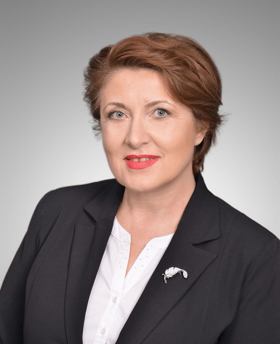Проректорката за настава на УКИМ Христина Спасевска поднесе кандидатура за ректор