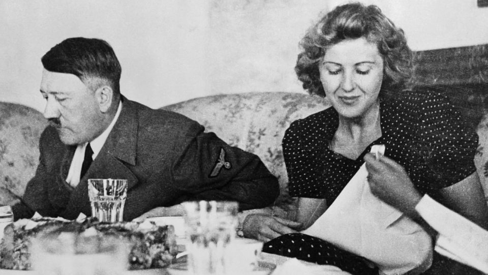 Пенкало што Ева Браун му го подари на на Хитлер, оди на наддавање: Ќе достигне превисока цена