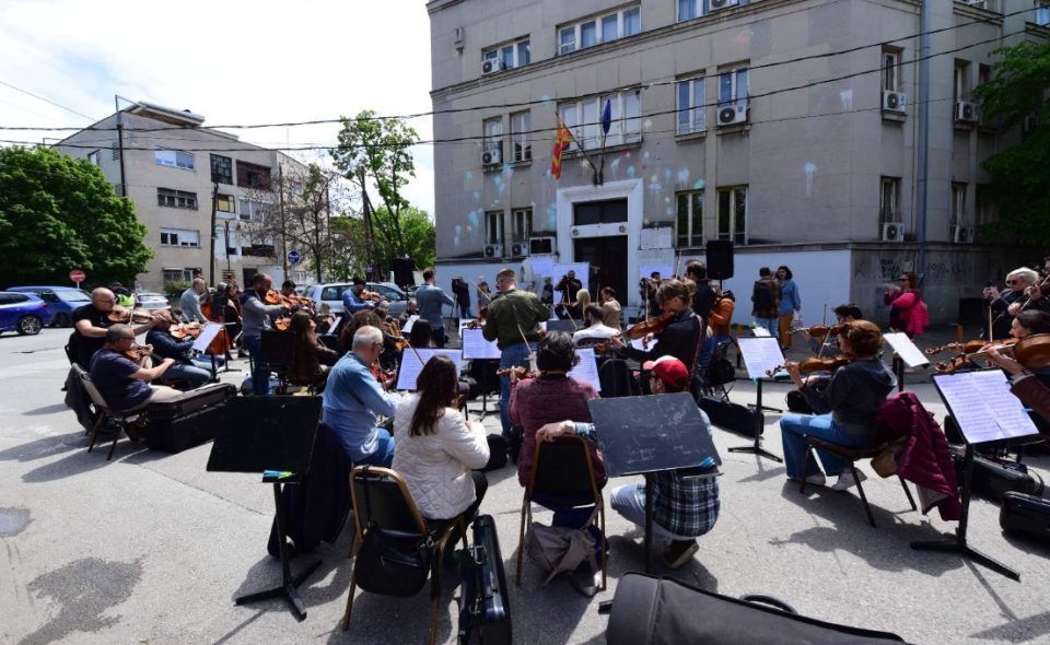 Синдикат на Македонска филхармонија: Филхармонија успеа да се избори за промена на штетната одлука на Министерството за култура