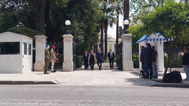 Мицотакис го врати мандатот за формирање Влада, утре ќе го добие Ципрас