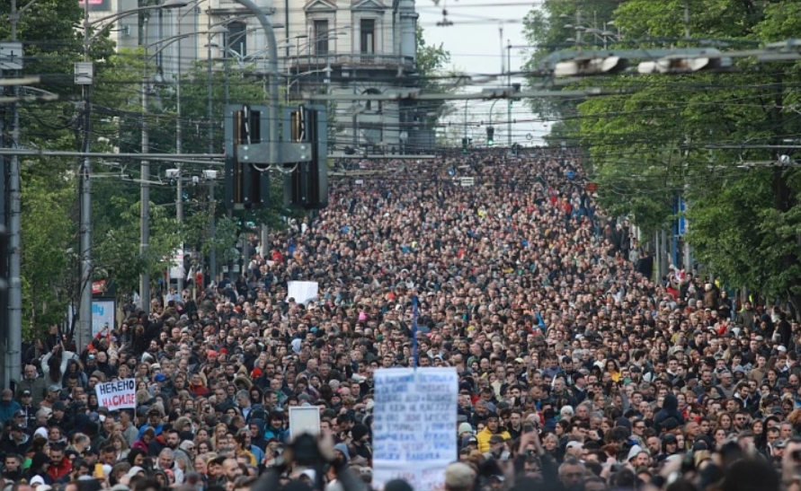 Во Белград вечерва нов, трет, протест „Србија против насилството“