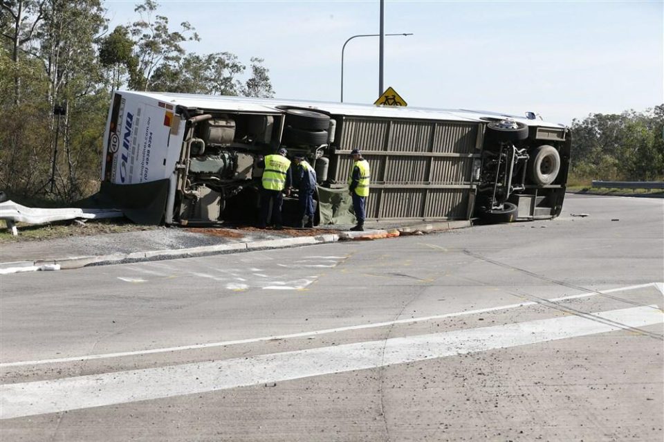 Уапсен возачот на автобусот кој учествуваше во несреќата во која загинаа десет лица во Австралија