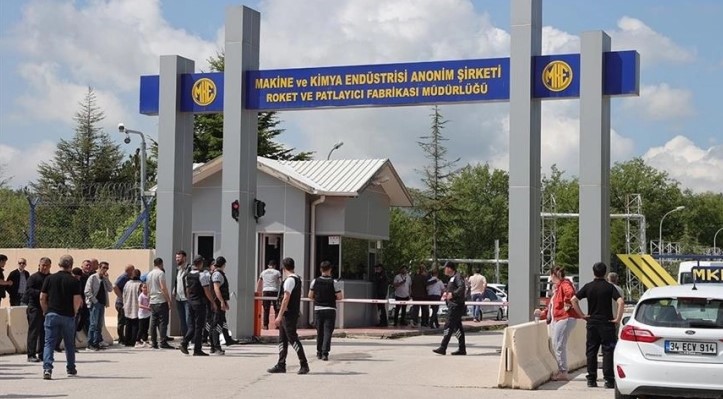 Пет работници погинаа во фабрика за експлозиви во Анкара