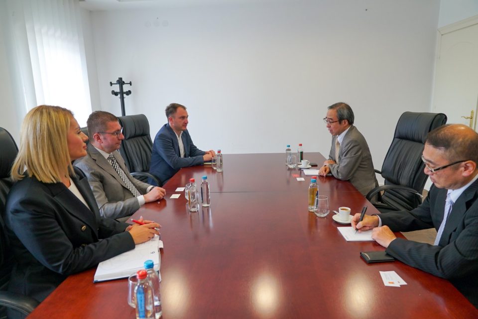 Мицкоски на средба со новоименуваниот амбасадор на Јапонија, Казуја: Потребна е подобрена економска соработка за повеќе инвестиции на јапонските компании во Македонија