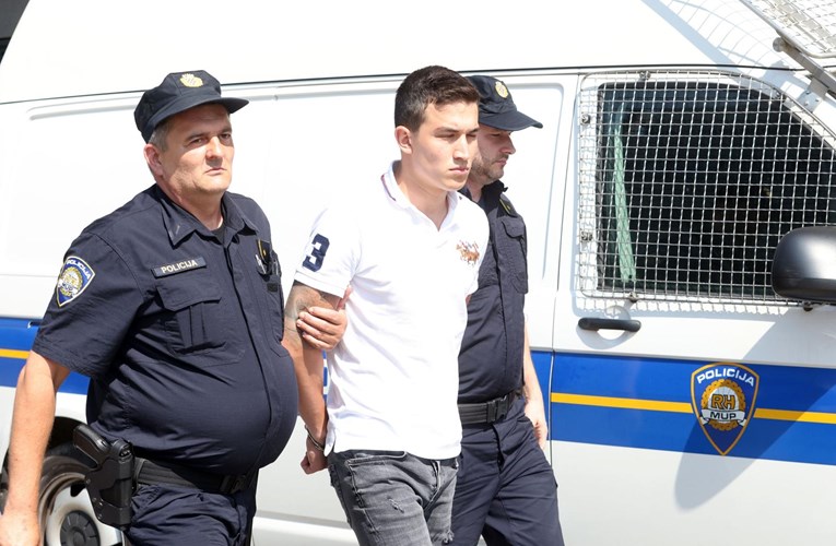 Дивјакот со „мерцедес“ што покоси пет луѓе донесен со лисици во судот во Загреб