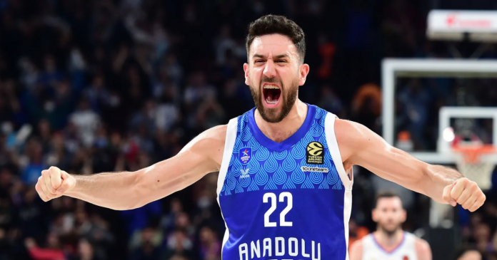 Василије Мициќ го напушта Анадолу Ефес и заминува во НБА лигата
