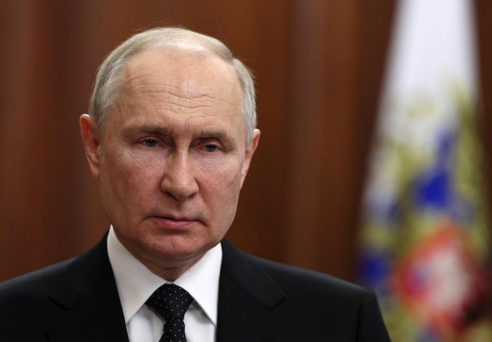 Путин не отфрла мировни преговори, но нема да се вклучи во нив додека трае украинската офанзива