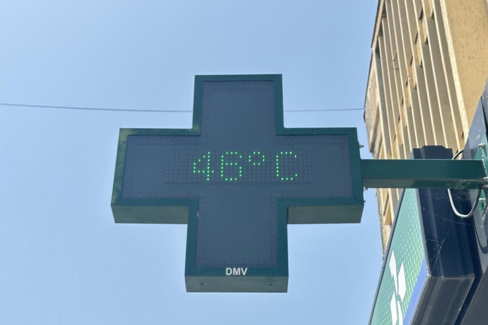 ФОТО: „Луцифер“ пристигна, температурата во центарот на овој град достигна неверојатни 46 степени