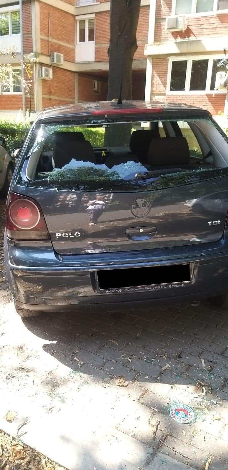 ФОТО: Демолирано возилото на Митева, еве што порача портпаролот на ВМРО-ДПМНЕ